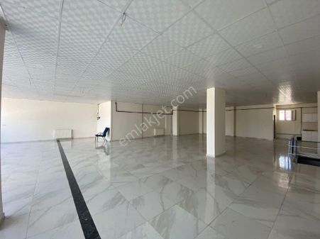 Turanlar Gayrimenkul'den Elazığ Merkez Çaydaçıra Mahallesi'nde Cadde Üzeri Kiralık Dükkan