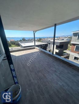 Şakranda Denize Çok Yakın Muhteşem Villa