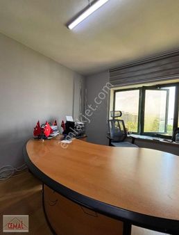 Cemal Emlak Bursa Osmangazi F.çakmak Medical Park Üstü Kiracılı
