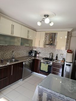 Zafer Mahallesinde 3+1 Doğalgazlı Güzelkonumda Masrafsız Daire