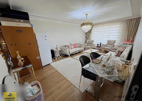 Emniyet Ten Kafkaslar Cadde Kenarı 3+1 Ön Cephe