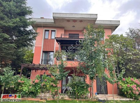 ꧁irp Trio Gyo ꧂ 7+2 Triplex Tam Müstakil Kiralık Villa