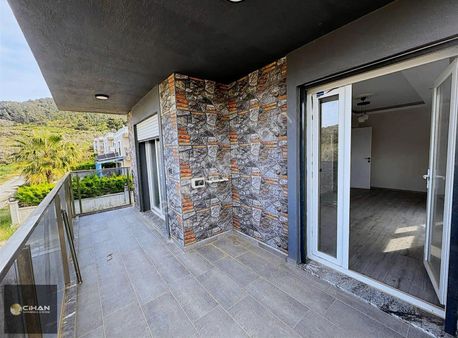 Davutlar'da 4+1 Tek Müstakil Sıfır Villa