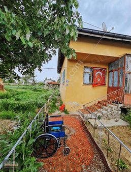 Değirmenci Mahallesi'nde Cadde Üzerinde Kata Verilir Arsalar