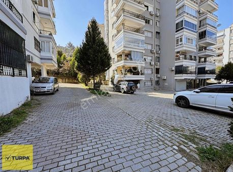 Turpa Balçovadan Site İçi Otoparklı Asansörlü Satılık 3+1 Daire