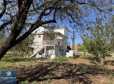 Turyap Metropol'den Satılık Sulama Sistemli Bahçe Ve Ev