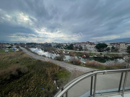 Sabri Pınarbaşı'dan İkizçay'da Satılık Deniz Ve Çay Manzaralı Dubleks Daire