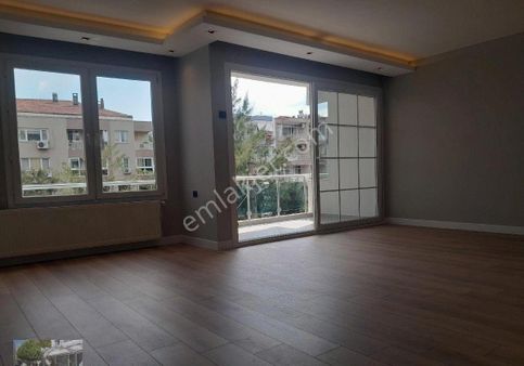 Aksoyda Sahile Çok Yakın Arakat