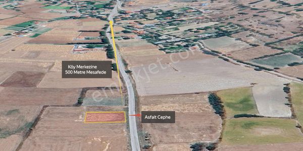 Bostandere Mahallesi'nde Asfalt Cepheli, Bahçelik Kullanıma Uygun 500 M² Tarla!