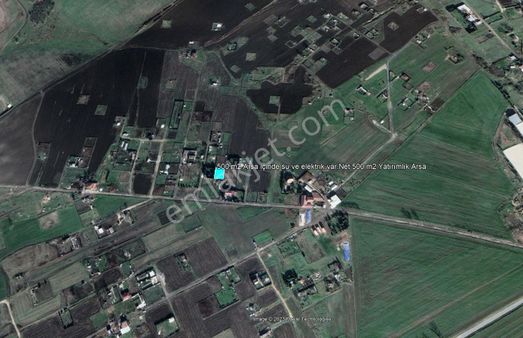 Eskice De Tek Tapu 500 M² Çevrili İçinde Kuyusu Olan Arsa