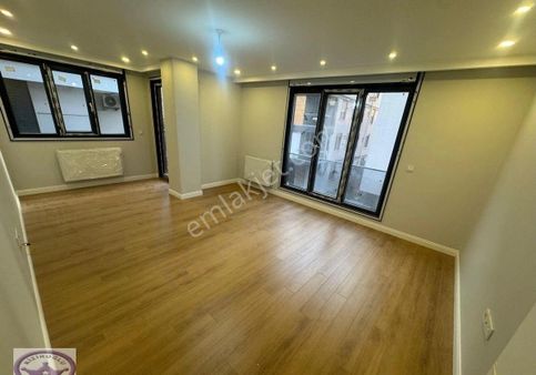 Feyzullah Mah. Kapalı Otoparklı 2 Banyolu Ön Cephe Arakat 3+1