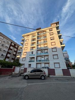 Usta Gayrimenkul'den Satılık 5+2 Temiz Dubleks