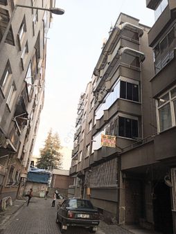 Merkezde Satılık Daire Masrafsız Doğal Gazlı Asansörlü.