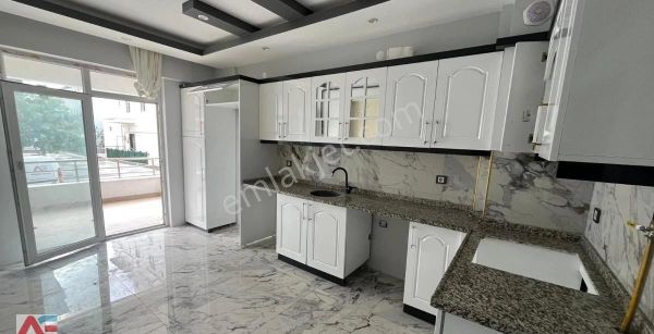 Tekir Caddesinde Sıfır Ayarında Lüks 3+1 Satılık Daire