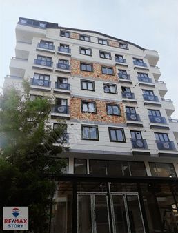 Gebze Gaziler Mah. Issıkgöl Caddesi Üzerinde Satılık 3+1 Daire.