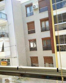 Balçova Ekonomi Üni Yakını Arakat Yeni Binada Satılık Termalli Daire