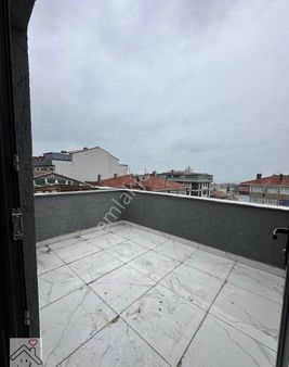 Avcılar Merkez Mahallesinde Geniş Kullanışlı En Uygun Fiyatlı Dublex Daire