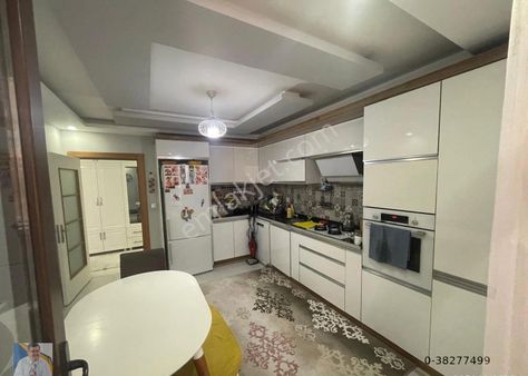 Cevdet Paşa Mahallesinde Site İçi Satılık 3+1 Daire