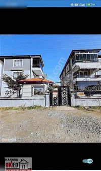 Karasuda Havuzlu Site İçerisinde 3+1 Satılık Daire