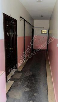 Yakamoz Gayrimenkulden Aynalı Çarşıda 2+0 Satılık Ofis