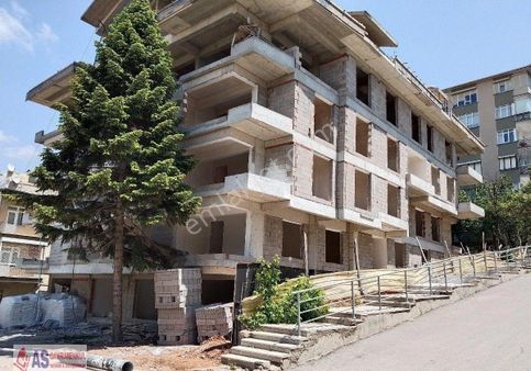 Esat Ta 2+1 Köşe Bina Sıfır