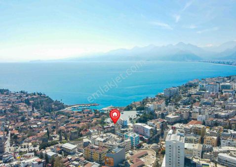 Antalya Muratpaşa Kaleiçinde Kiralık 3+1 Eşyalı Deniz Manzaralı