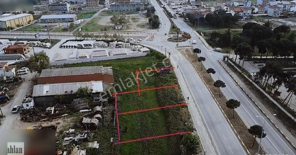 Şahlan Emlaktan Yeni Otogar Sırasında Bitişik Nizam İmarlı Arsa