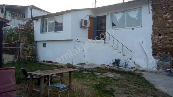 Tire Şahin Gayrimenkulden Derebaşı Köyünde Satılık Müstakil Ev