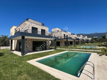 Güre Ramada Otel Bölgesinde 4+1 Tam Müstakil Havuzlu Muhteşem Villa