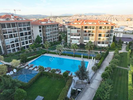 Lookhause 3+1 Geniş Mt2 Teras Evler Satılık Bahçe Katı Daire