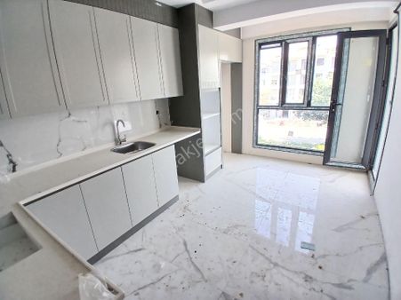 Erkuş'tan Şemikler'de Sıfır, 110 M2 2+1 Önü Yeşil Alan İmara Kapalı