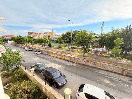 Osmangazi Mahallesi Merkezde 3+1 Katta Merkezde Daire Arayanlara