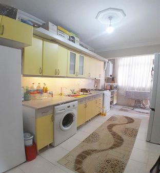 Avcılar Merkezde 3+1 Ara Kat Satılık Yatırımlık Daire