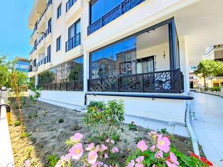 ▶ ▶akçay Körfez'den Denize 300 Metre Full Eşyalı Yeni Binada 1+1 Satılık Daire