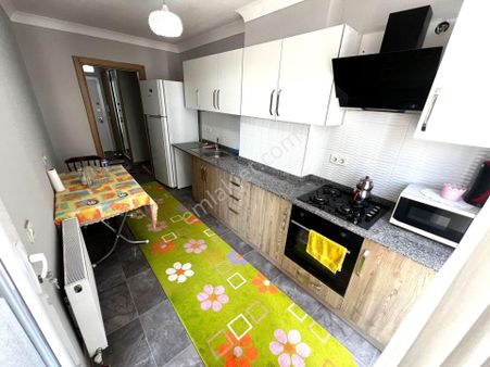 Tek Yetkili Yiğit'ten Edremit'te 2+1 Ebeveyn Banyolu Havuzlu Daire