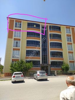 Kaya Emlaktan Satılık 3+1 Daire 155 M2