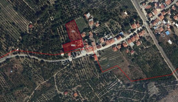 Abit Gm Dereçinede Satılık Ev Müstakil Evle 3280 M2 Bahçesi