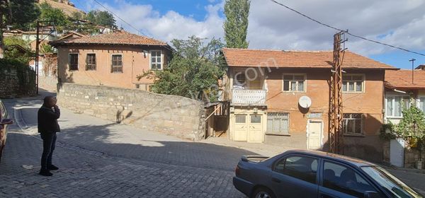 Tokat Merkez Alipaşa Mh. 2 Adet Bahçeli Müstakil Ev