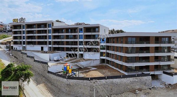 Kw Poınt Serdivan'da Eşsiz Manzaralı 3+1 Lüks Daire