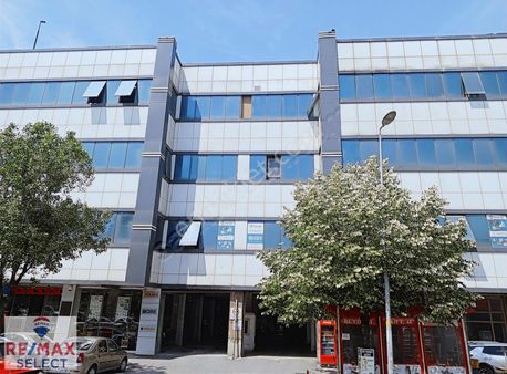 Bayrampaşa' Da 1. Emintaş Sanayi Sitesinde 100 M2 Satılık İşyeri