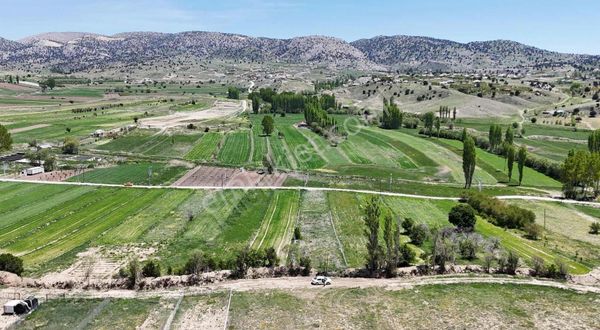 Derenin Yanında Elektırık Su Var Yatırıma Uygun Satılık Arsa