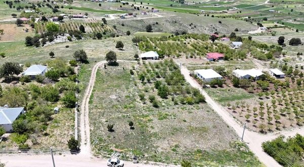 Köy İçinde İmralı Köşe Parsel Satılık Arsa