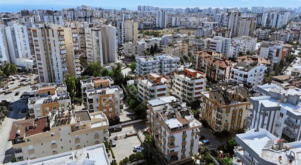 Full Eşyalı Katta Geniş 1+1 90m2 Ayrı Mutfak Satılık Daire