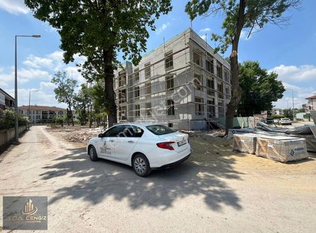 Ada Cengizden Serdivanda 2+1 120 M2 Kapalı Garajı Lüks Daireler