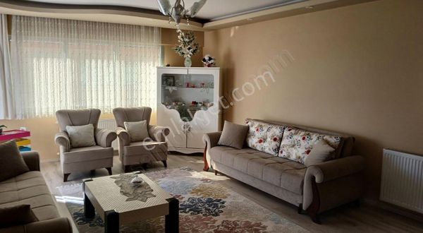 Cumhuriyet Mahallesinin Kalbinde Lüks Dubleks