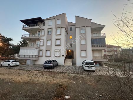 Korkuteli Uzunolukta Satılık 160 M2 Dublex Daire 2. Kat Doğalgaz Hemen Kapıda