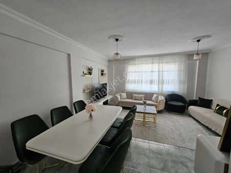 *akademi Emlak'tan Eski Yimpaş Otel Arkasında Bakımlı 2+1 Daire*