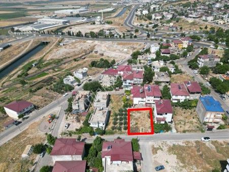 Coldwell Banker'den Oruç Reis Mh.de Satılık Konut İmarlı Arsa