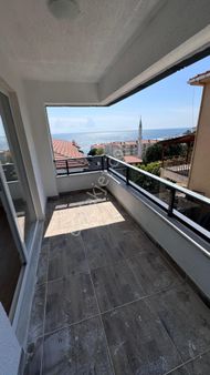 Yılandar Sahile Yakın