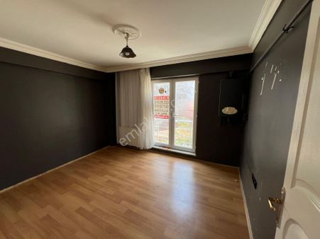 Akademi'den Ara Kat Ön Cephe Abonelikleri Açık Kiralık 1+1